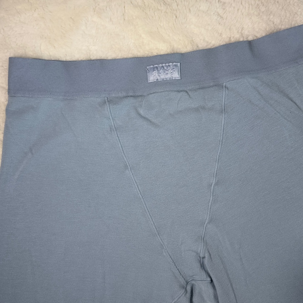 Skims Soft Blue Lounge Set Small - Picture 7 of 7